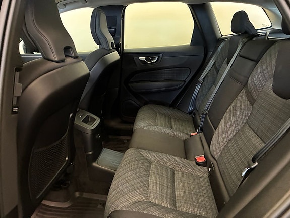 Volvo XC60 21 of 23