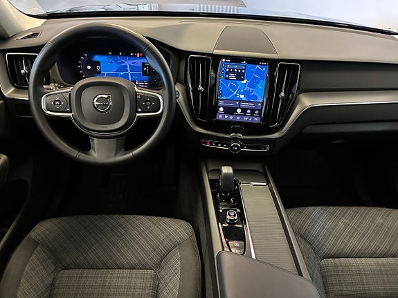 Volvo XC60 19 of 23