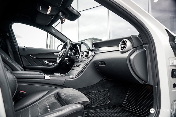 Mercedes-Benz C200 d 15 of 15