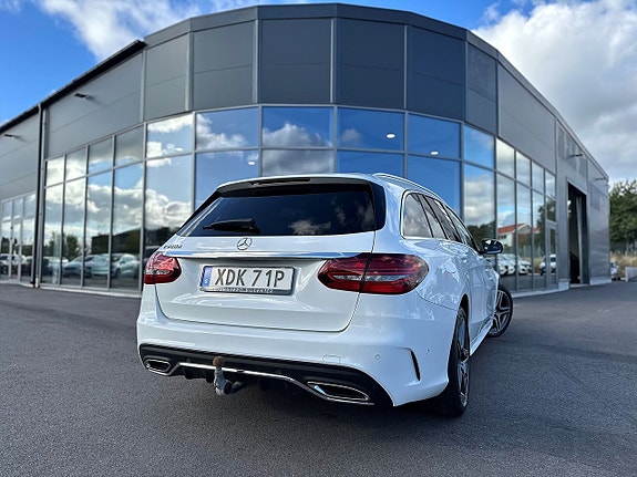 Mercedes-Benz C200 d 2 of 4
