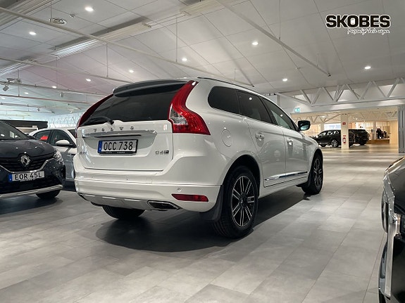 Volvo XC60 6 of 18