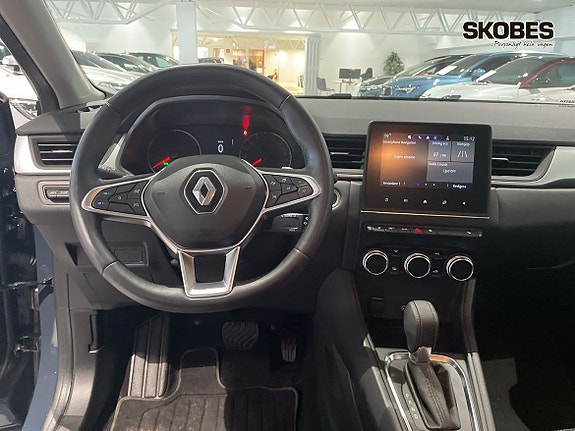 Renault Captur 11 of 16