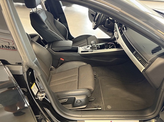 Audi A5 12 of 18