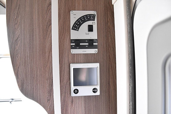 Knaus 580 UF TV | Markis | Solceller | Alde 8 of 15
