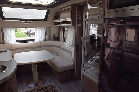 Knaus 580 UF TV | Markis | Solceller | Alde 3 of 15