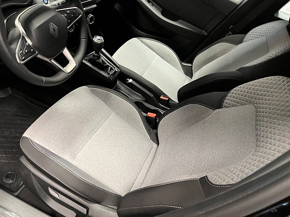Renault Clio 4 of 17