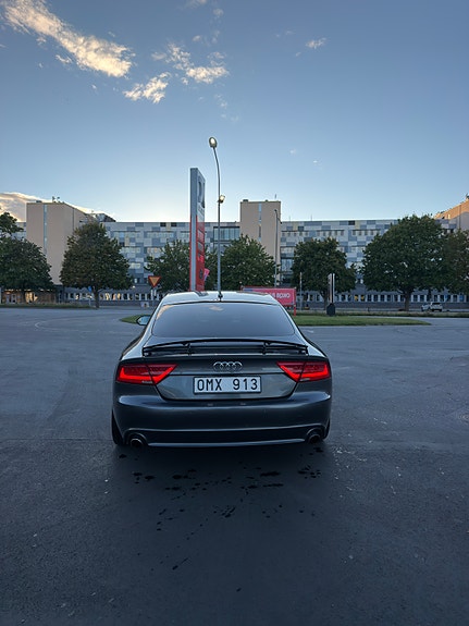 Audi A7 5 of 14