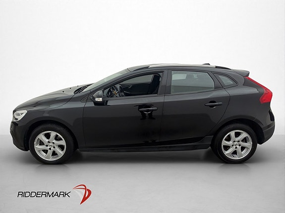 Volvo V40 Cross Country 2 of 29