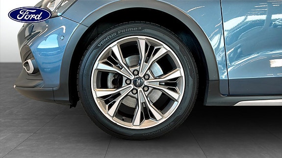 Ford Focus 9 of 16
