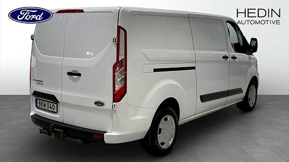 Ford Transit Custom 2 of 9