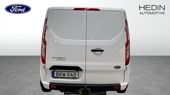 Ford Transit Custom 7 of 9