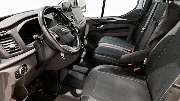 Ford Transit Custom 4 of 9
