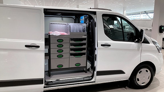 Ford Transit Custom 5 of 9