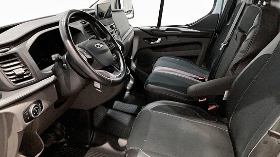 Ford Transit Custom 4 of 9