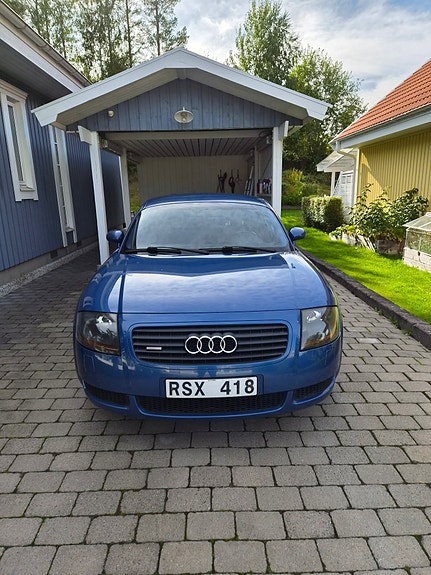 Audi TT 2 of 17