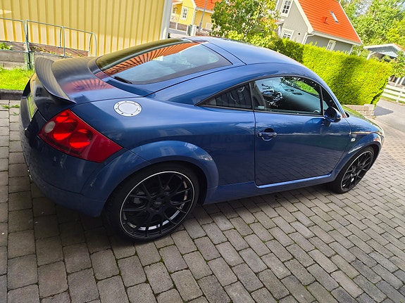 Audi TT 4 of 17