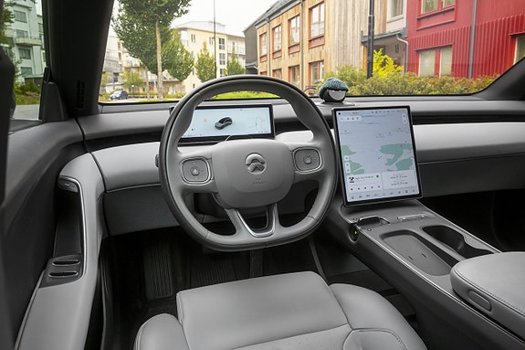 NIO ET5 21 of 27