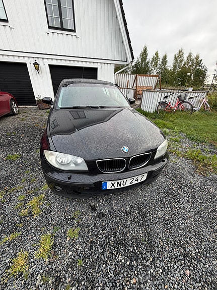 BMW 116i 2 of 7