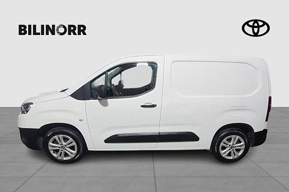 Toyota Proace City 2 of 17