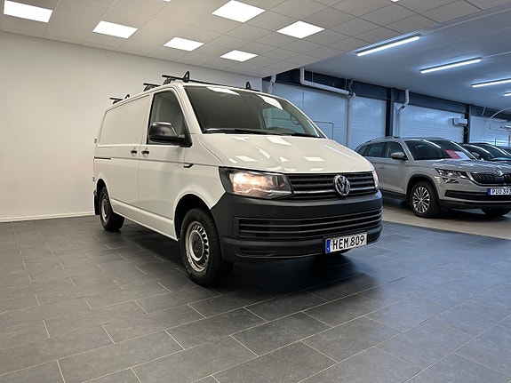 Volkswagen Transporter 6 of 24