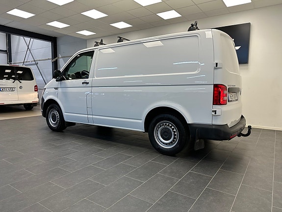 Volkswagen Transporter 4 of 24