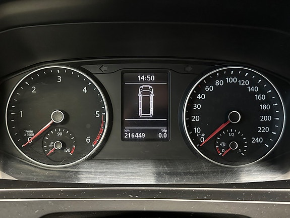 Volkswagen Transporter 19 of 24