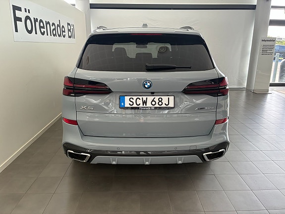 BMW X5 13 of 16