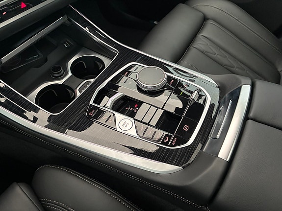 BMW X5 9 of 16