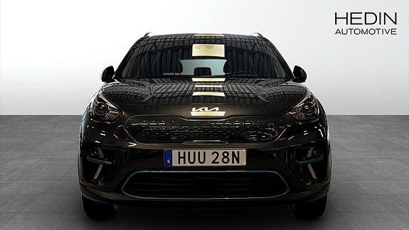 Kia e-Niro 8 of 12