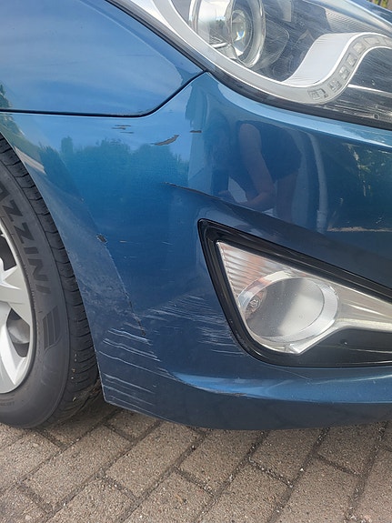 Hyundai i40 2 of 9