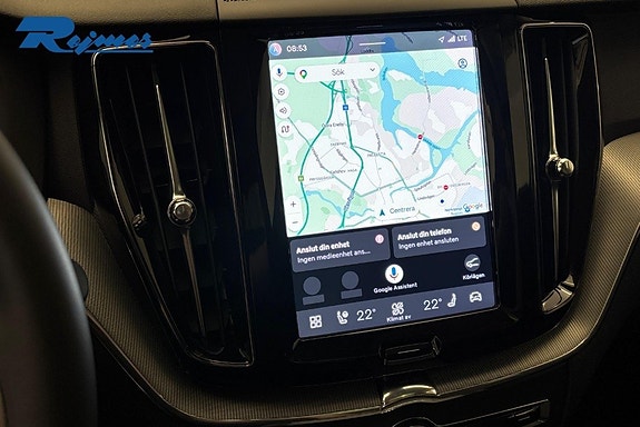 Volvo XC60 14 of 28