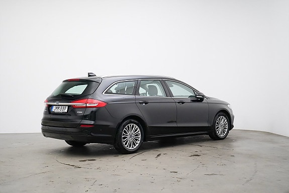 Ford Mondeo 22 of 25