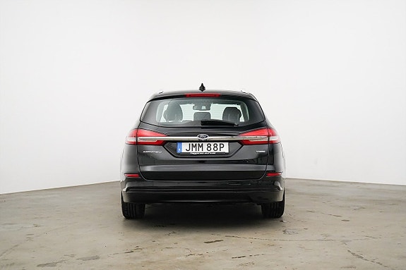 Ford Mondeo 21 of 25