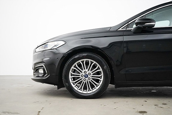 Ford Mondeo 2 of 25