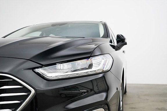 Ford Mondeo 24 of 25