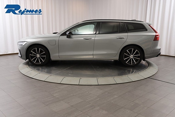 Volvo V60 8 of 24