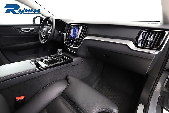 Volvo V60 5 of 24