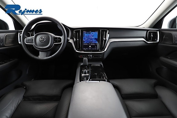 Volvo V60 2 of 24