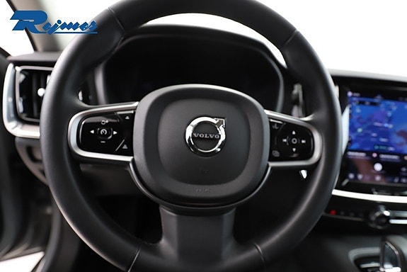 Volvo V60 13 of 24