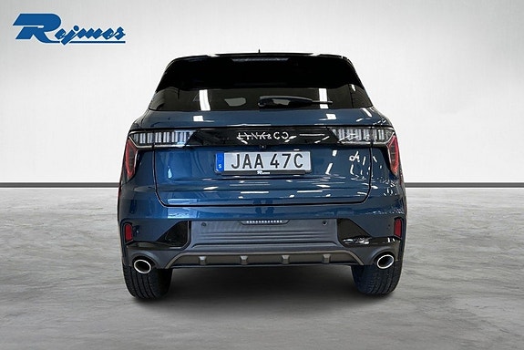Lynk & Co 01 4 of 15