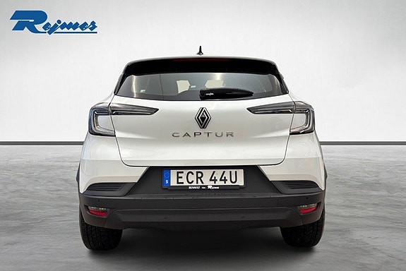 Renault Captur 16 of 18