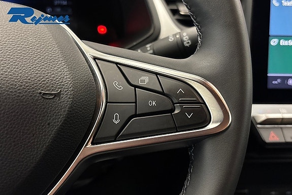 Renault Captur 10 of 18