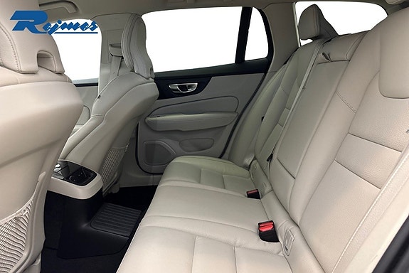 Volvo V60 6 of 22