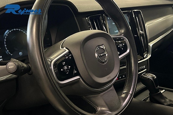 Volvo V90 15 of 15