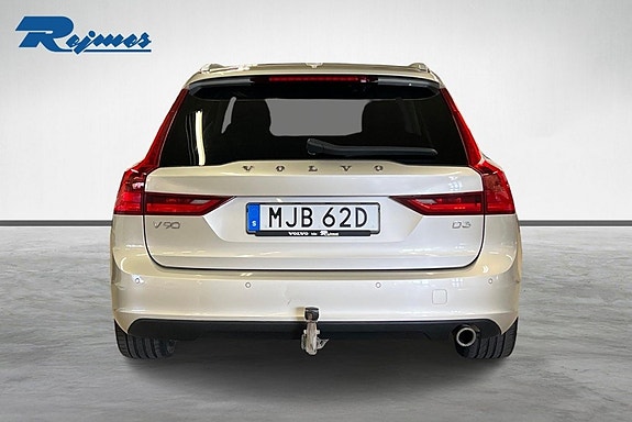 Volvo V90 3 of 15