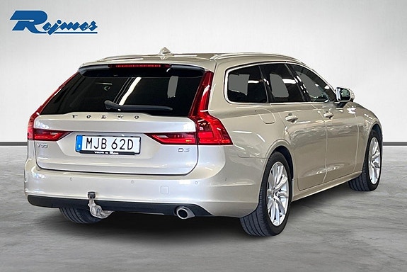 Volvo V90 9 of 15