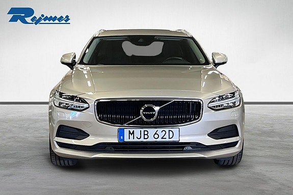 Volvo V90 4 of 15