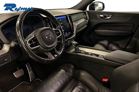 Volvo XC60 7 of 17