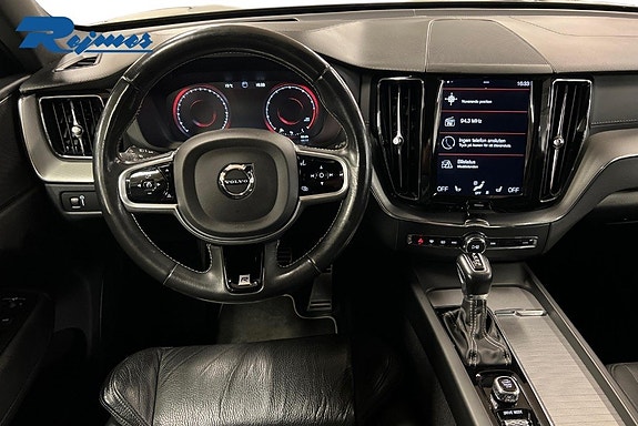Volvo XC60 6 of 17