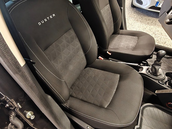 Dacia Duster 17 of 17
